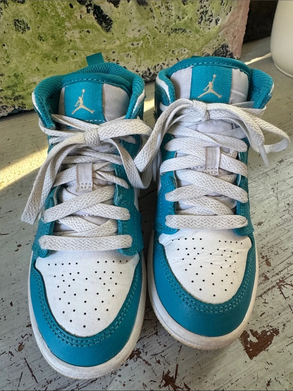 Jordan Kids' Teal and White Mid Sneakers 11.5